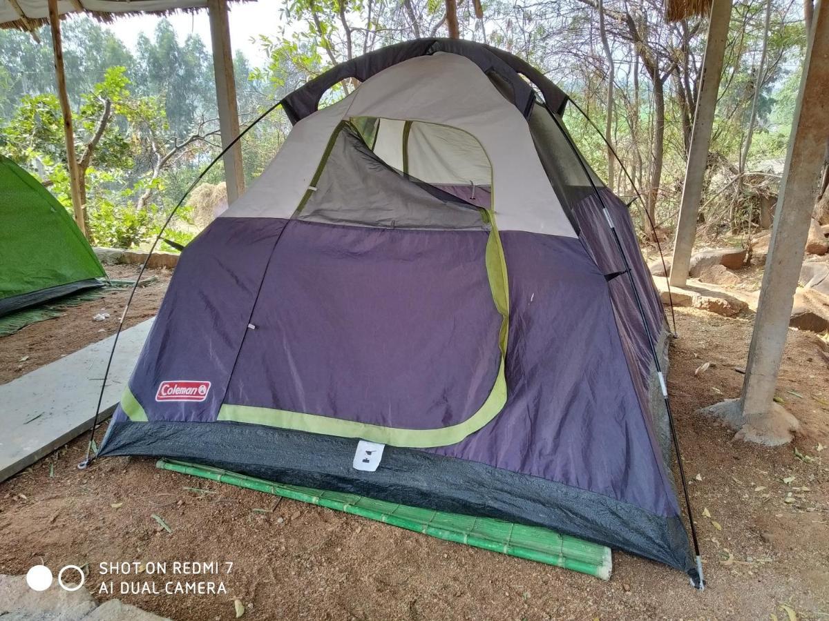 Drunken Monkey Camping Site Hotel Hampi Buitenkant foto